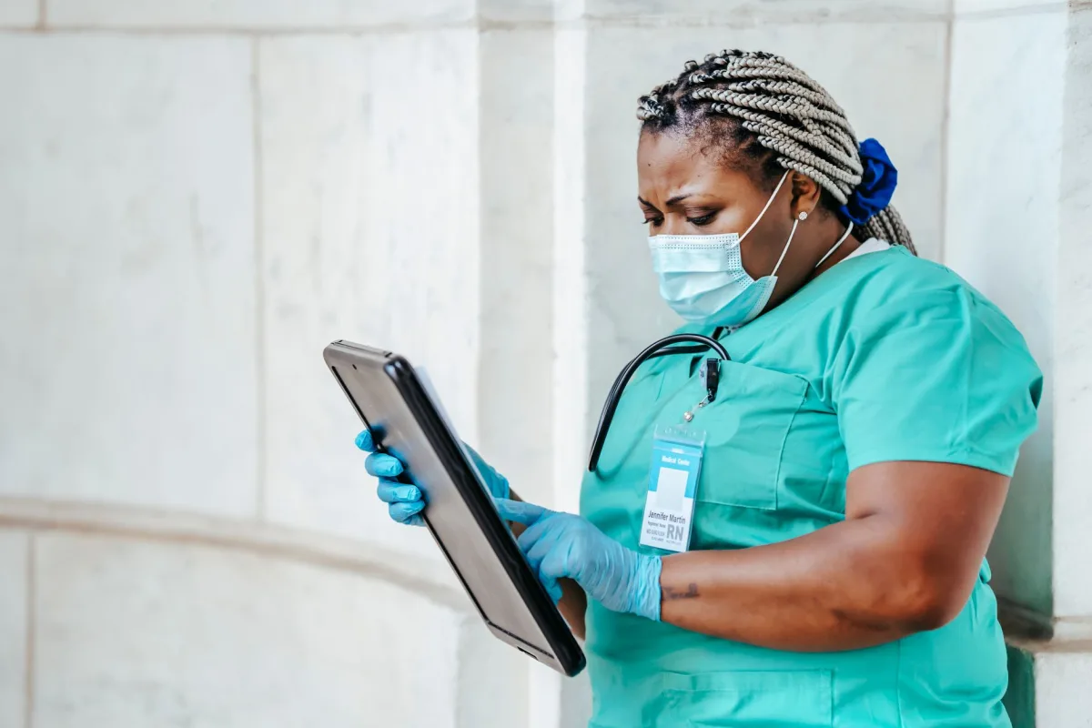 How to Maintain Coverage During Job Changes as a Nurse - nurses guide to health How to Maintain Coverage During Job Changes as a Nurse - nurses guide to health